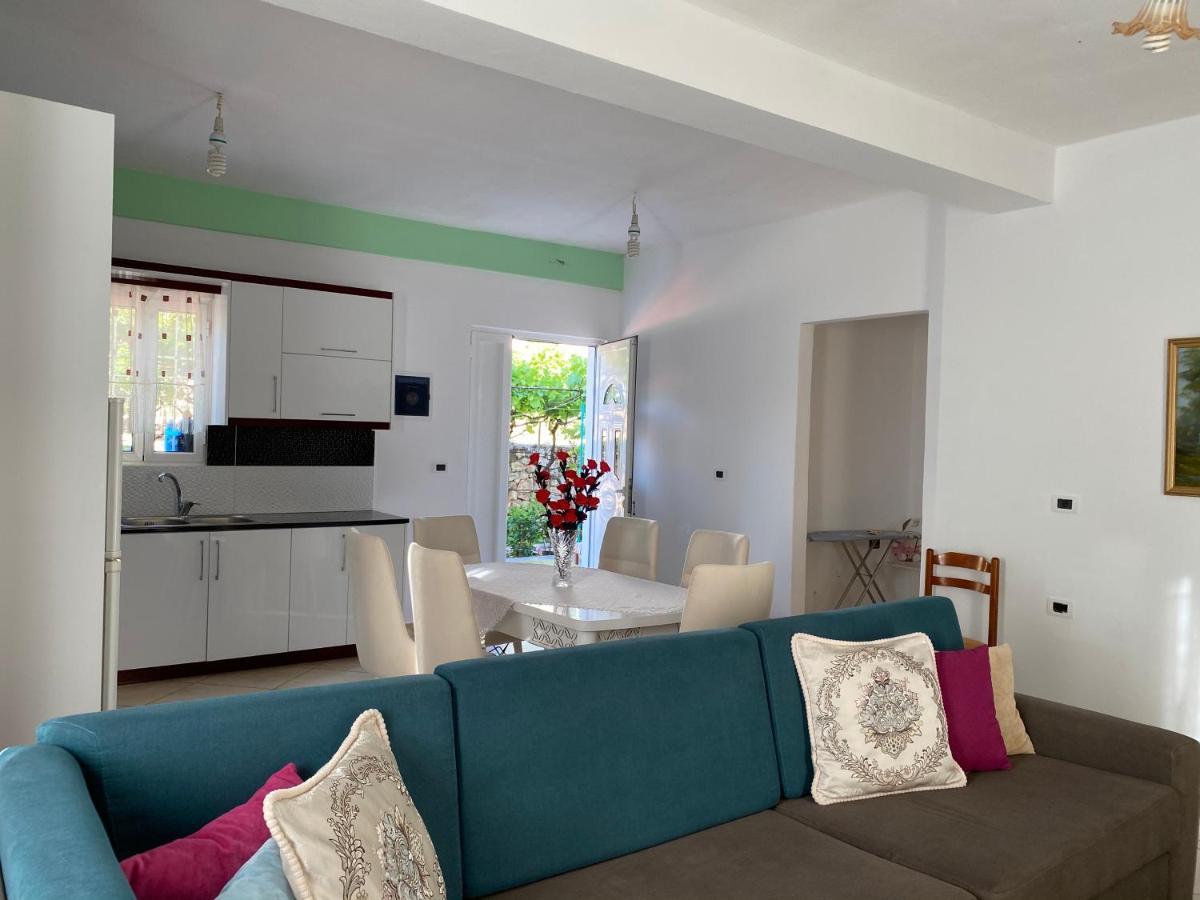 Apartment Krenar Voda Ксамил Екстериор снимка