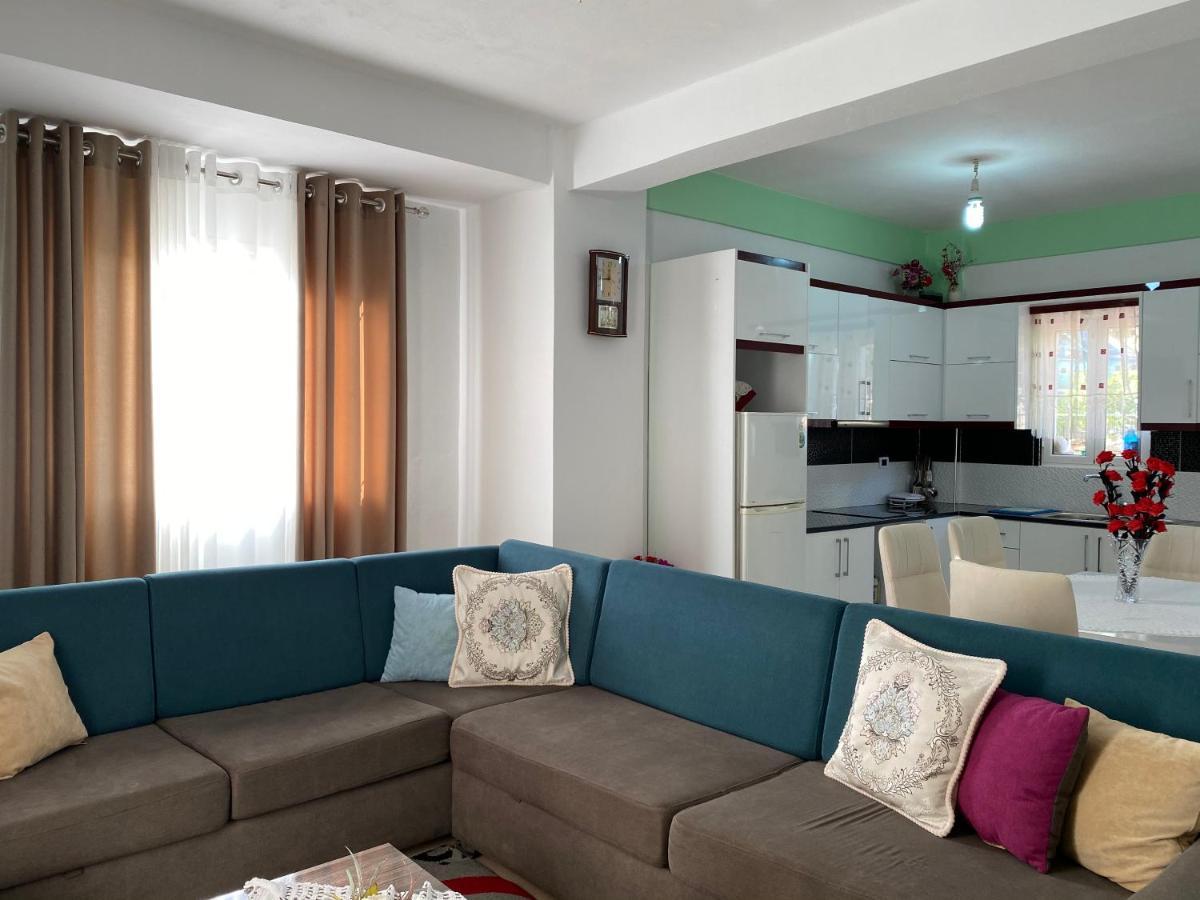 Apartment Krenar Voda Ксамил Екстериор снимка
